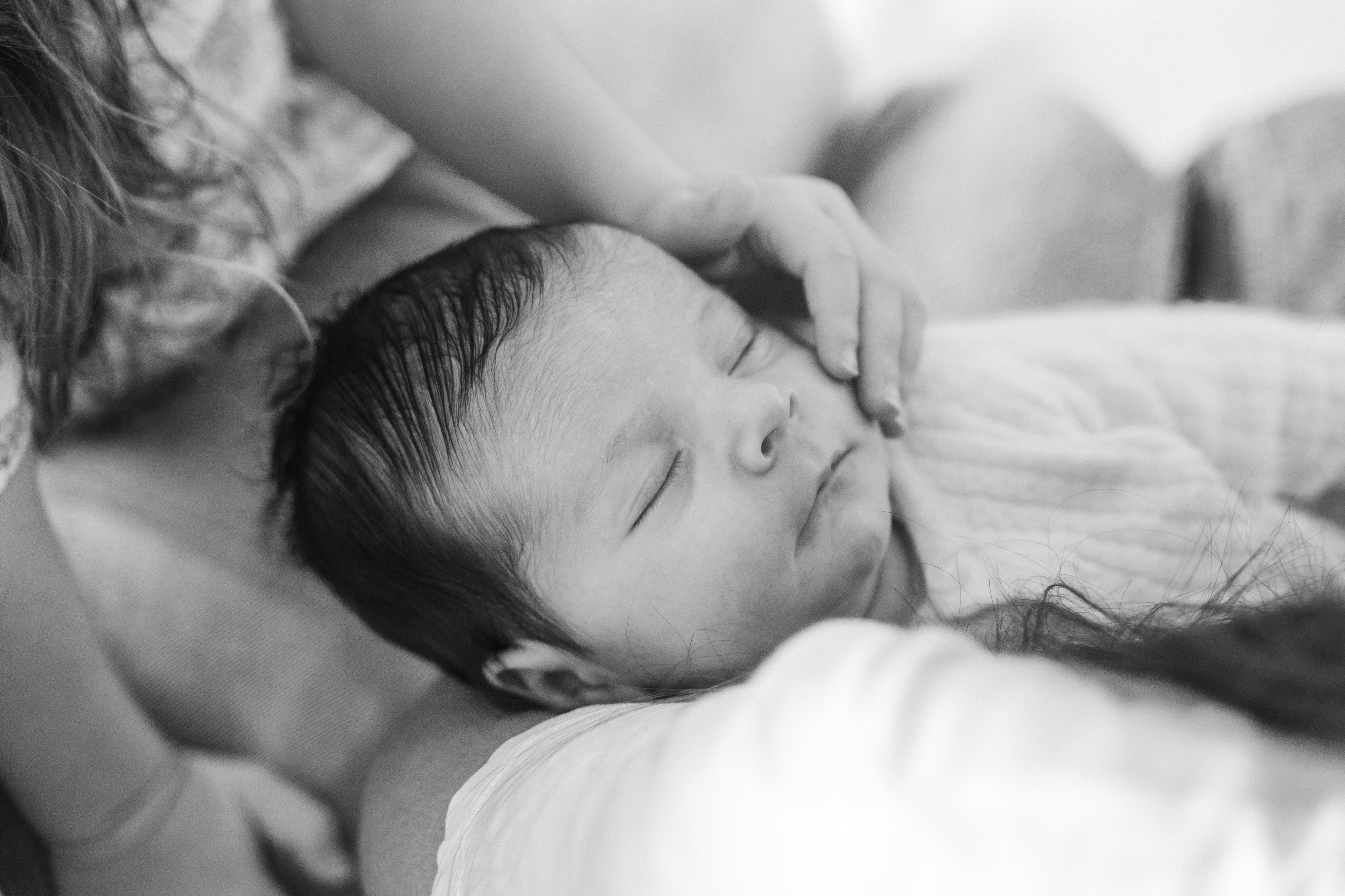 Photo bébé noir et blanc